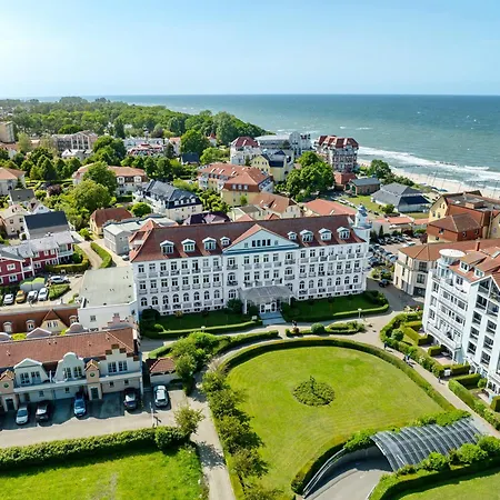 Haus Am Park 07 * Ostseebad Kühlungsborn